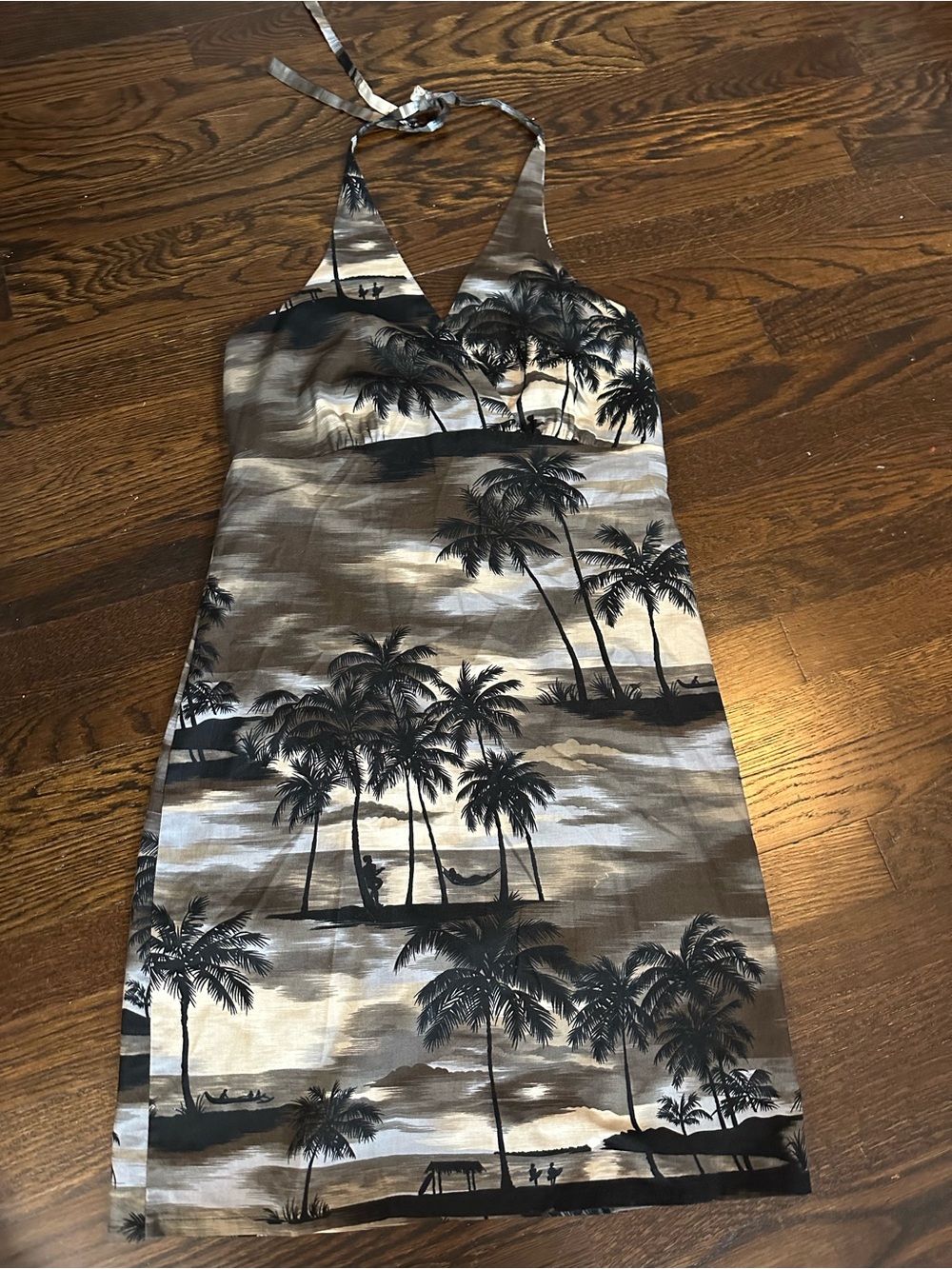 Backless Halter Neutral Palm-Print Dress